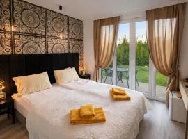 MMA Apartament with Private Garden & Terrace