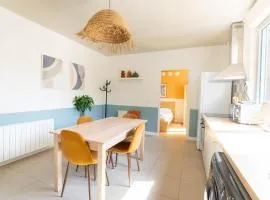 Lumineux appartement T3 calme Basilique Saint-Rémi