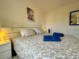 Relax near the sea and downtown Corralejo