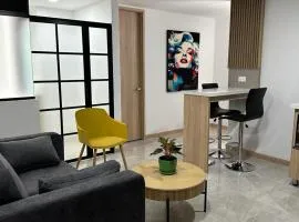 Apartamento bonito, céntrico y cerca de la estación de metro