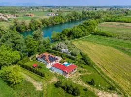 Wellness House On The River Kupa - Happy Rentals