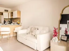 Relaxation and comfort in a tourist area