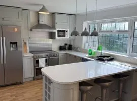 5 bedroom countryside house