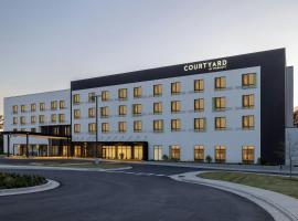 Courtyard by Marriott Southern Pines Aberdeen、アバディーンのホテル