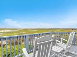 Prime Time by Oak Island Accommodations