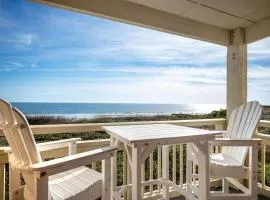 Captains Choice by Oak Island Accommodations