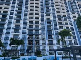 Free Parking Entire condo in Dawntown Doral