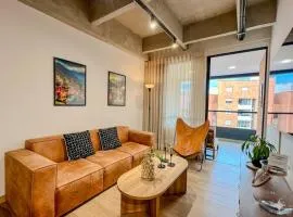 Modern Apartment with Balcony | Near El Poblado