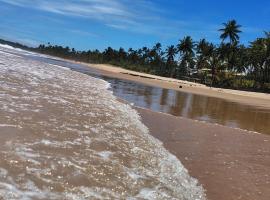 Casa em Taipu de Fora Perto das Piscinas Naturais, hotel v destinaci Taipu