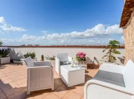Attico panoramico con grande terrazza