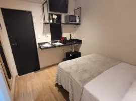 Studio Moderno e Prático Wi-Fi Rápido e AC