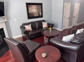 Modern Haven 2 bedroom Home & Loft Retreat