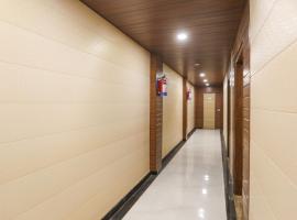 Hotel O Apple Tree, hotel em Sūrajpur