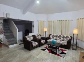 Sunset Villa 2km from Pune Airport