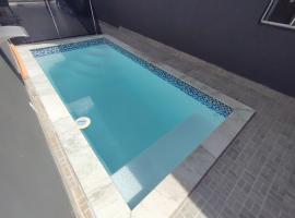Viesnīca Casa Paraíso Piscina Aquecida e Pet Friendly pilsētā Sinopa