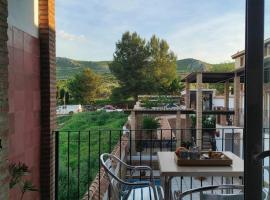 El Pajar - Apartamento Rural con Piscina en la Vía Verde, hotel v destinácii Luque