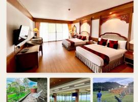 The Golf Lodge Hotel Laem Chabang Golf, hotel i Ban Nong Wa