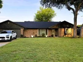 FIFA Base Camp 20 Min to Stadium