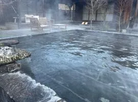 平山温泉やまと