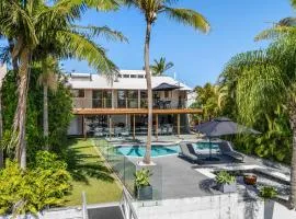 Luxe Waterfront Home - Pool, Pontoon w Deep Water Ocean Access