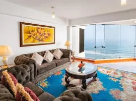 Spectacular Panoramic Ocean View in Miraflores