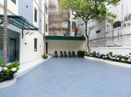 Aura Retreat Boutique Hotel Hanoi