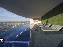 Loft Torre Adamant Leon, hotel a Miravalle