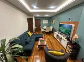 Luxury one bedroom apartment, high amenities