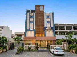 Hotel Royal Plaza At IGI Airport