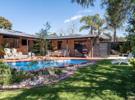 The Pool House, Hotel in Rosebud