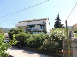 Apartments Suljic, hotelli kohteessa Stari Grad