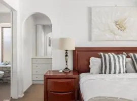 Modern 3BR Home AC ThroughoutClose to Beach Shops