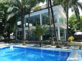 Viesnīca Mamata Palli Resort pilsētā Dhananjaypur
