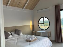Aureina Khaoyai Resort، فندق في Ban Khlong Yang