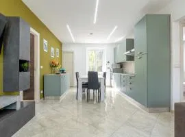 FREE PARKING - Trilocale nel verde