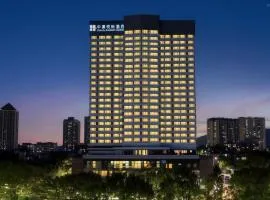 CNHOL Radient hotel Guangzhou xiaobei & Taojin Metro Station Branch - Free Shuttle Bus to Canton Fair Complex During Canton Fair Period