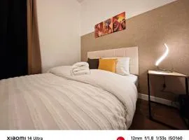 Pinewood Cozy Apartment in Dundee