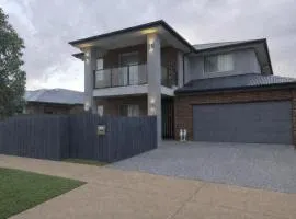 Luxury Home Spacious & Modern Living