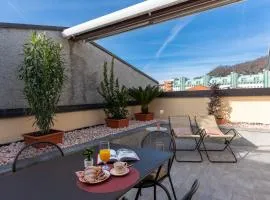 Loft Park & Rail Private Parking included