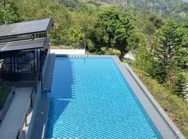 Balconea - Taal