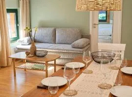 Moderne Ferienwohnung mit Terrasse & viel Platz nahe Fürst-Pückler-Park