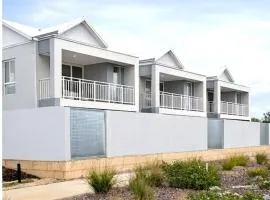 Sunset Stay Catalina Clarkson