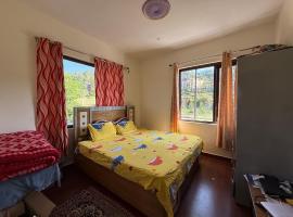 Adhikari mountain view homestay – hotel w mieście Chaubattia