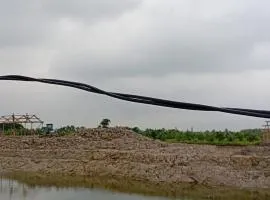 Lều Rơm vách Đất