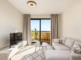 Cozy 2BR Sea View Terrace Pool