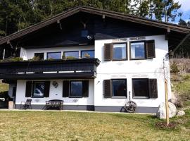 Chalet Glauninger, hotel i Ramsau am Dachstein