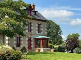 Maisons de Familles Country house with a spa