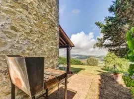 Belvilla by OYO Typical country house with pool