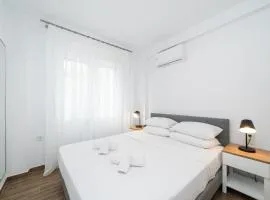 SLV Irida Apartment
