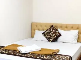 Hotel Mayur Lodge